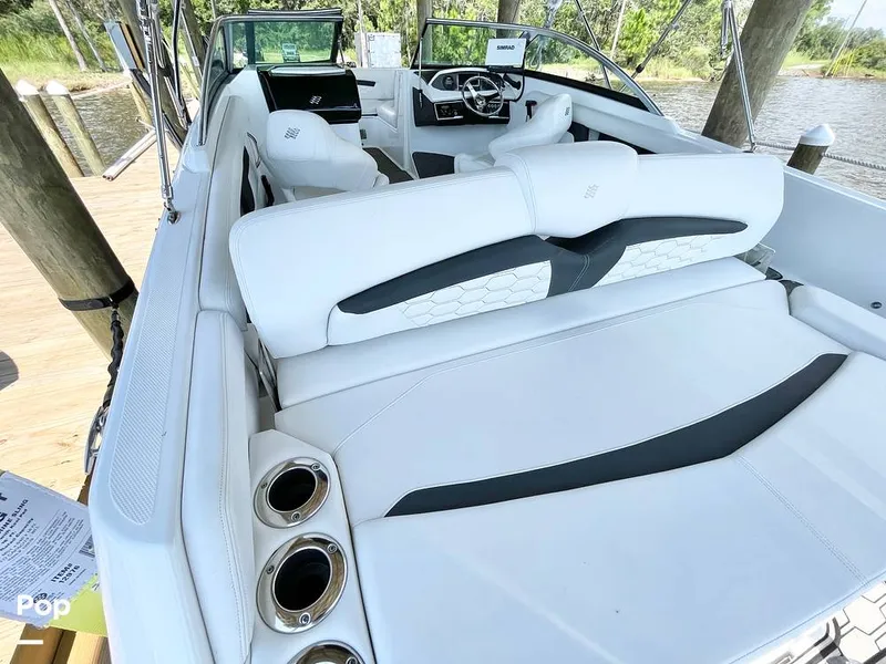 Slide: The Image of Reversible Seat - 14742543