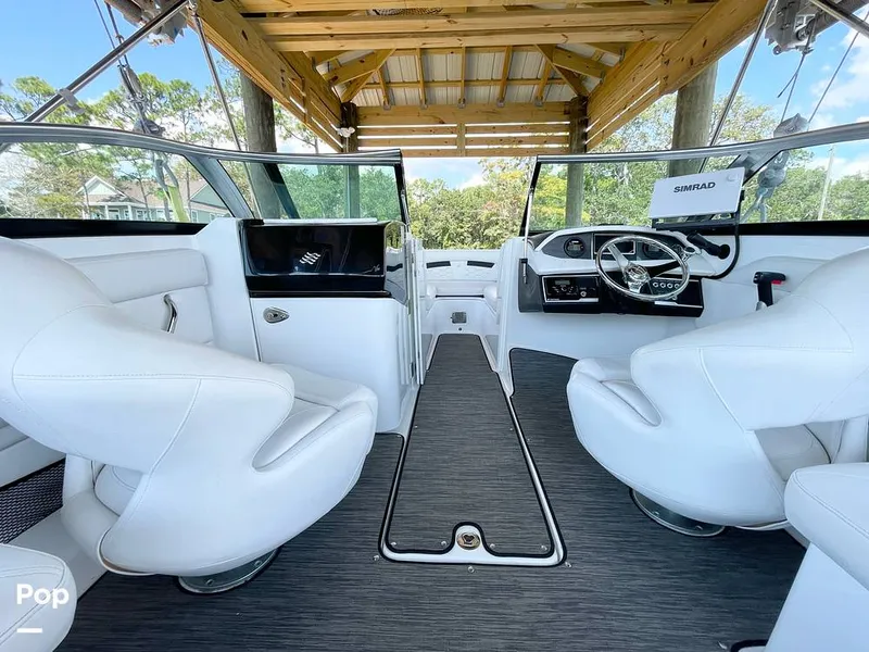 Slide: The Image of Carpet-snap In - 14742515