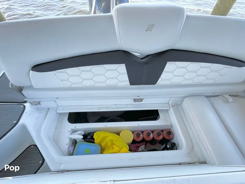 Slide: The Image of Four Winns HD3 OB 2022 - 14742510