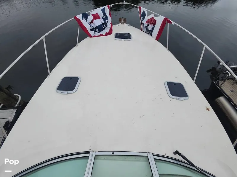 Slide: The Image of Rinker Fiesta Vee 310 2001 - 14722145