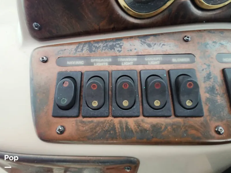 Slide: The Image of Rinker Fiesta Vee 310 2001 - 14722173