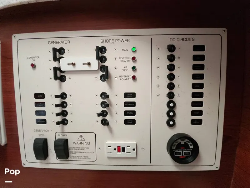 Slide: The Image of Rinker Fiesta Vee 310 2001 - 14722203