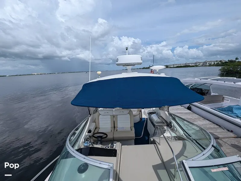 Slide: The Image of Sea Ray 330 Sundancer 2012 - 14704011