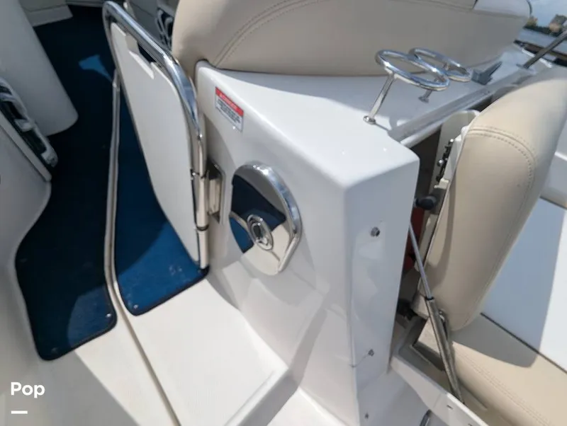Slide: The Image of Sea Ray 330 Sundancer 2012 - 14704017