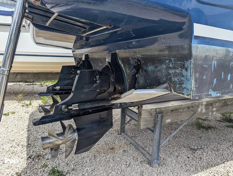 Slide: The Image of Sea Ray 330 Sundancer 2012 - 14704058