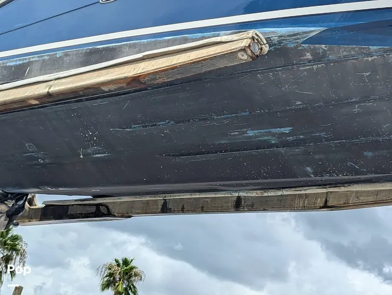 Slide: The Image of Sea Ray 330 Sundancer 2012 - 14704072