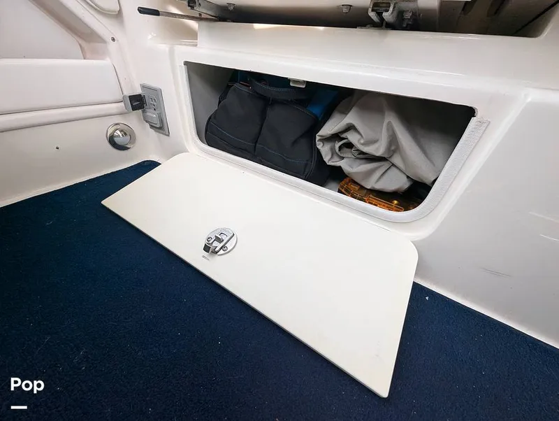 Slide: The Image of Sea Ray 330 Sundancer 2012 - 14703804