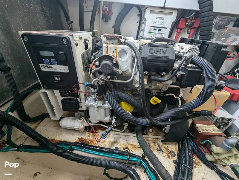 Slide: The Image of Sea Ray 330 Sundancer 2012 - 14703899