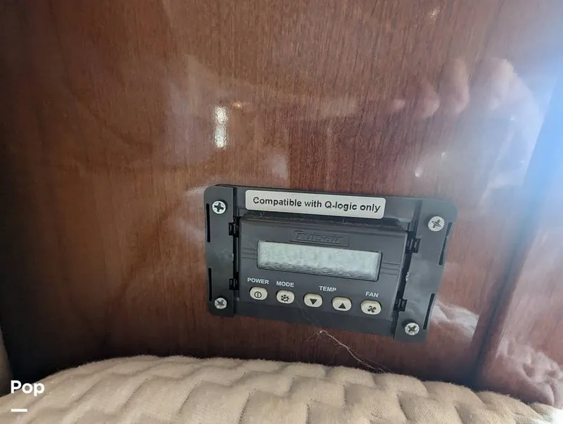 Slide: The Image of Sea Ray 330 Sundancer 2012 - 14703910