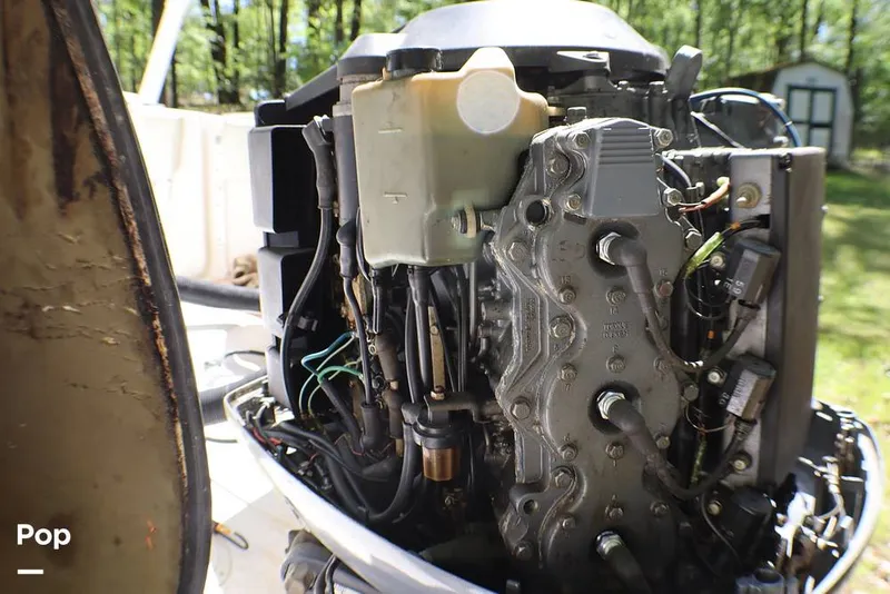 Slide: The Image of Grady-White 252 Sailfish 1994 - 16339422