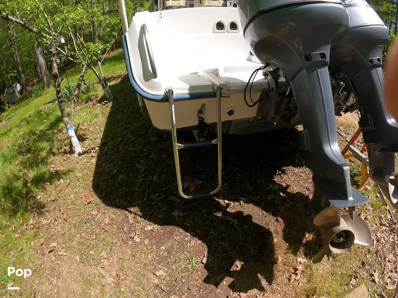 Slide: The Image of Grady-White 252 Sailfish 1994 - 16339434