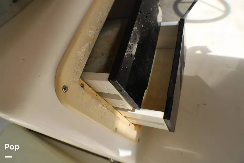 Slide: The Image of Grady-White 252 Sailfish 1994 - 16339346