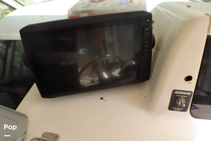 Slide: The Image of Grady-White 252 Sailfish 1994 - 16339348