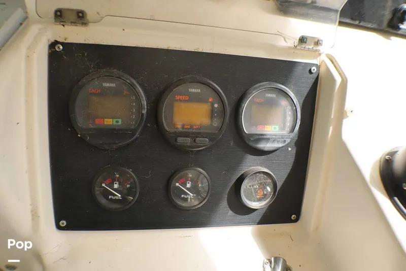 Slide: The Image of Grady-White 252 Sailfish 1994 - 16339351