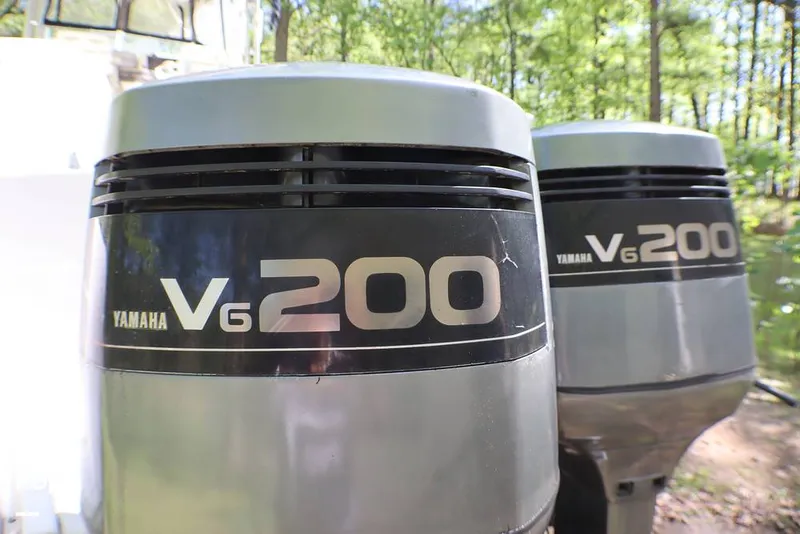 Slide: The Image of Grady-White 252 Sailfish 1994 - 16339315