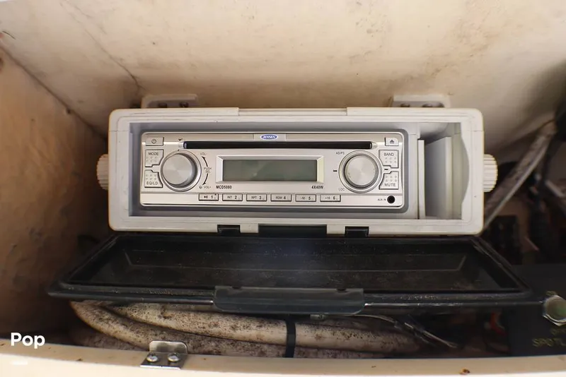 Slide: The Image of Grady-White 252 Sailfish 1994 - 16339358