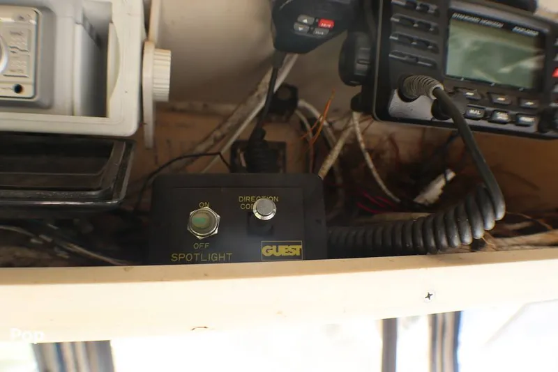 Slide: The Image of Grady-White 252 Sailfish 1994 - 16339359