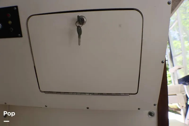 Slide: The Image of Grady-White 252 Sailfish 1994 - 16339378