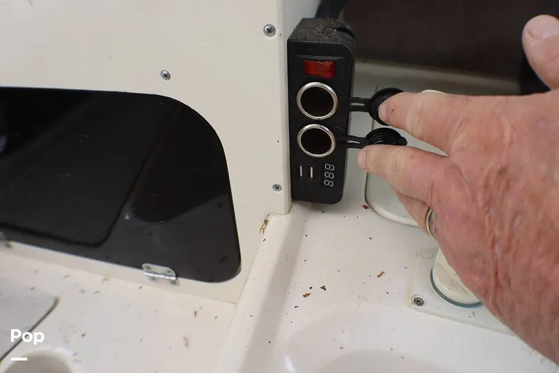 Slide: The Image of Grady-White 252 Sailfish 1994 - 16339388