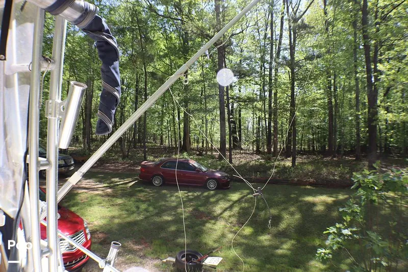 Slide: The Image of Grady-White 252 Sailfish 1994 - 16339400