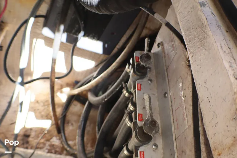 Slide: The Image of Grady-White 252 Sailfish 1994 - 16339414