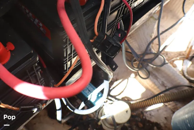 Slide: The Image of Grady-White 252 Sailfish 1994 - 16339417