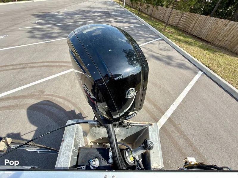 Slide: The Image of Bentley 220 FNC 2023 - 16242058