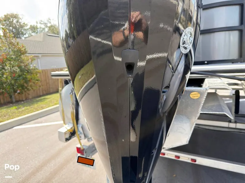 Slide: The Image of Bentley 220 FNC 2023 - 16242116