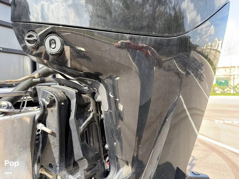 Slide: The Image of Bentley 220 FNC 2023 - 16242119