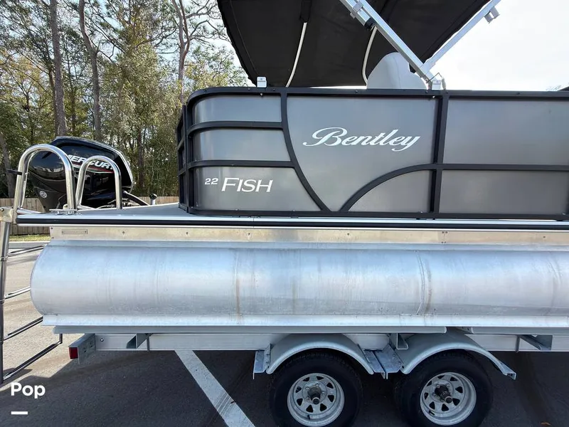 Slide: The Image of Bentley 220 FNC 2023 - 16242124