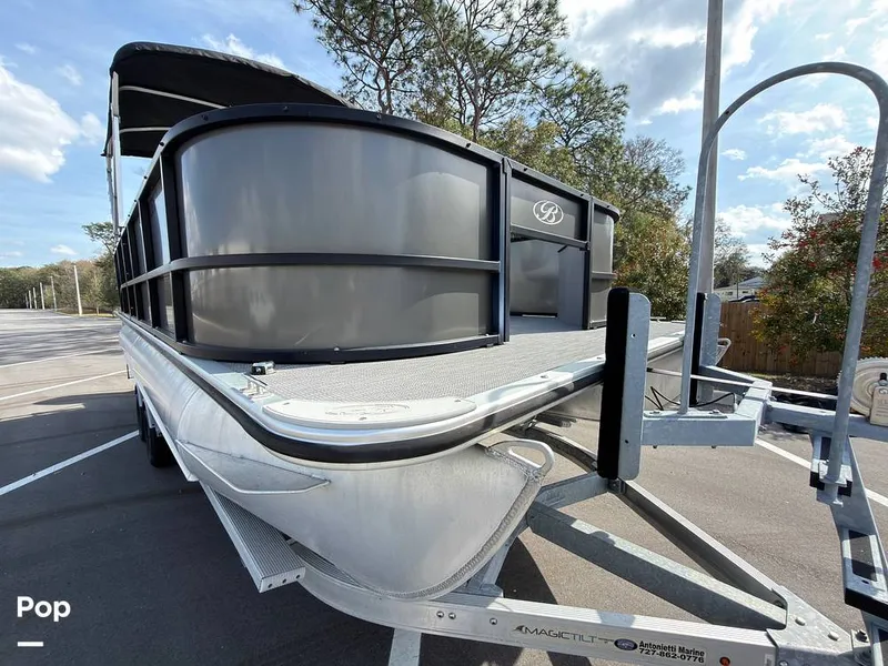 Slide: The Image of Bentley Pontoons 220 FNC 2023 - 16242133