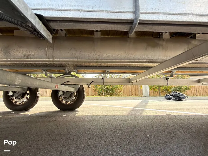 Slide: The Image of Bentley Pontoons 220 FNC 2023 - 16242149