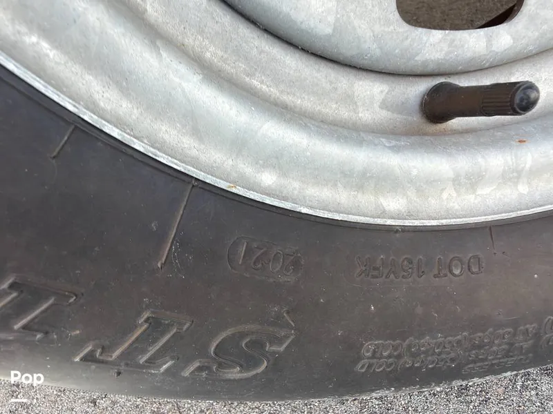 Slide: The Image of Bentley Pontoons 220 FNC 2023 - 16242152