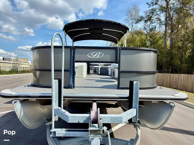 Slide: The Image of Bentley Pontoons 220 FNC 2023 - 16242046