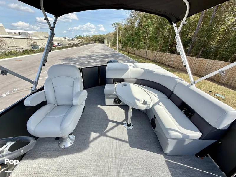Slide: The Image of Bentley Pontoons 220 FNC 2023 - 16242049