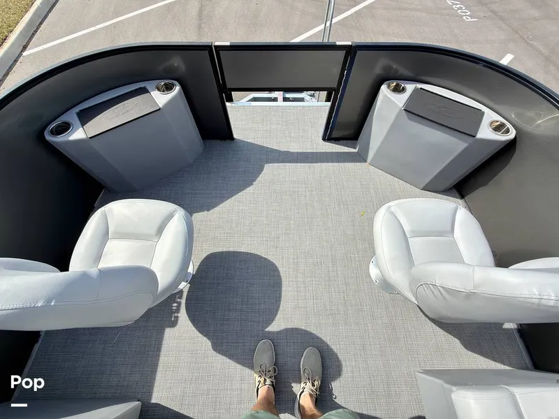 Slide: The Image of Bentley Pontoons 220 FNC 2023 - 16242053