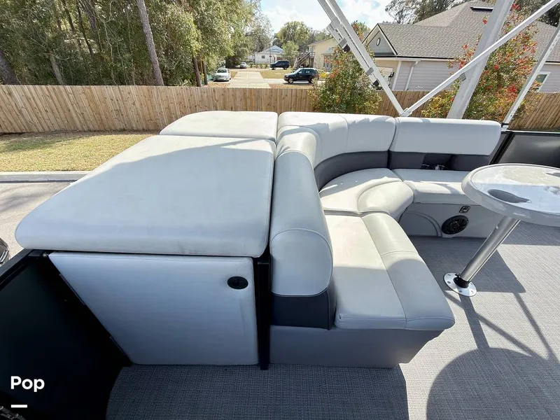 Slide: The Image of Bentley Pontoons 220 FNC 2023 - 16242059