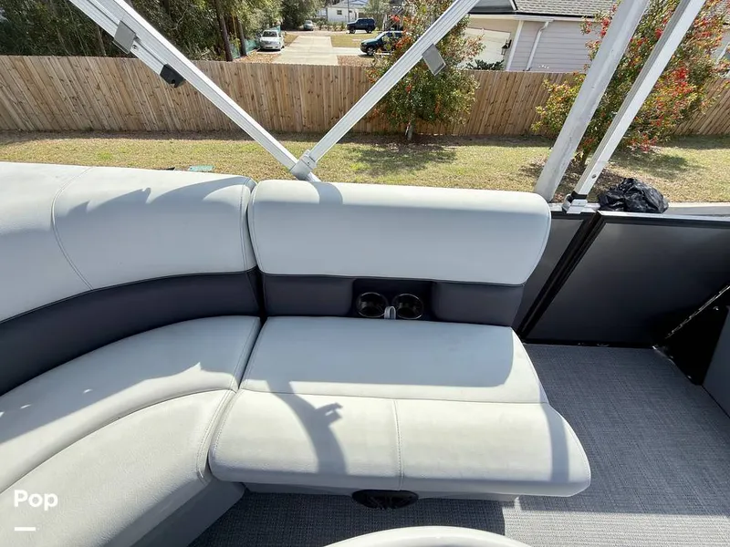 Slide: The Image of Bentley Pontoons 220 FNC 2023 - 16242063