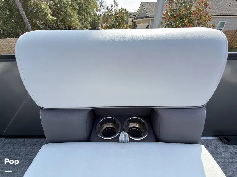 Slide: The Image of Bentley Pontoons 220 FNC 2023 - 16242080