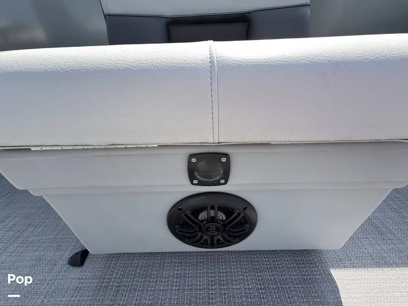 Slide: The Image of Bentley Pontoons 220 FNC 2023 - 16242081