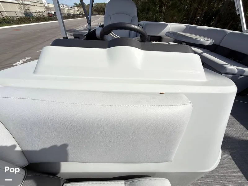 Slide: The Image of Bentley Pontoons 220 FNC 2023 - 16242097