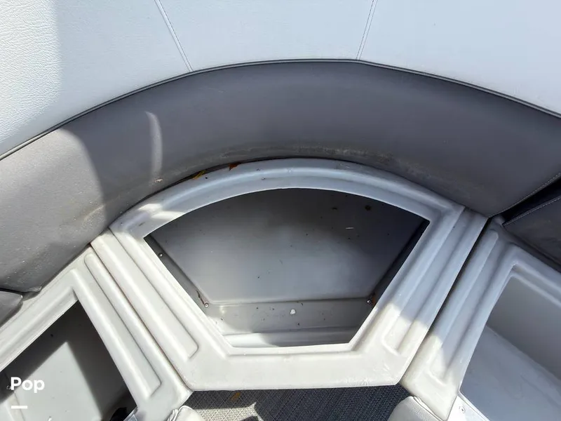 Slide: The Image of Bentley Pontoons 220 FNC 2023 - 16242104