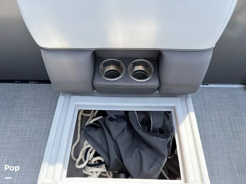 Slide: The Image of Bentley Pontoons 220 FNC 2023 - 16242106