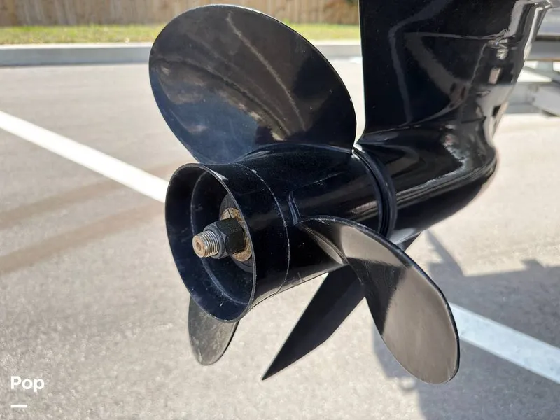 Slide: The Image of Bentley Pontoons 220 FNC 2023 - 16242114