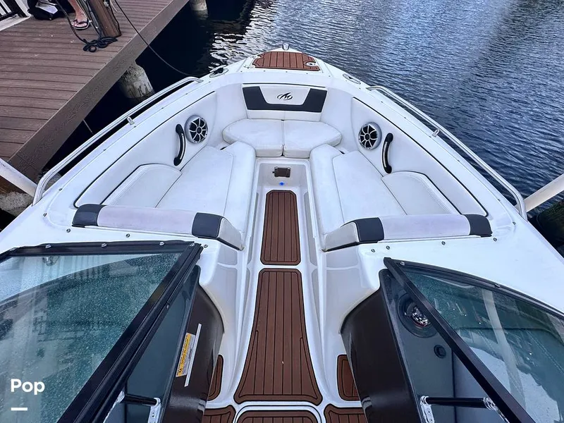 Slide: The Image of Bow Seating Detail - 14763666