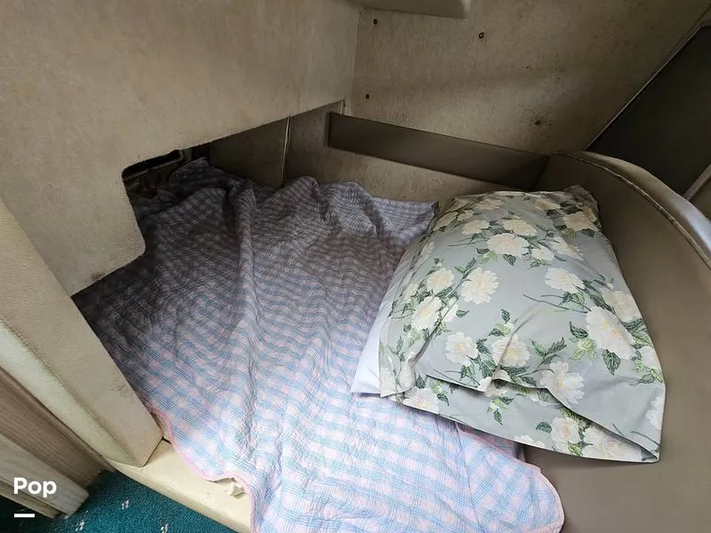 Slide: The Image of Bayliner avanti command bridge 3488 1997 - 15429138