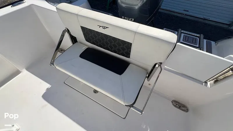 Slide: The Image of Tidewater 210 CC Adventure 2023 - 14770349