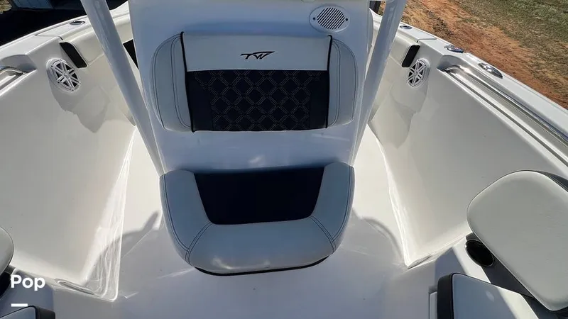 Slide: The Image of Tidewater 210 CC Adventure 2023 - 14770381