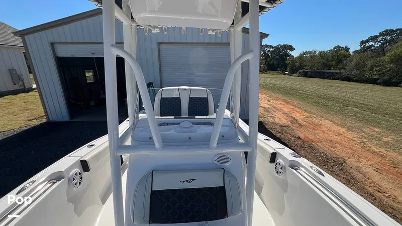 Slide: The Image of Tidewater 210 CC Adventure 2023 - 14770370