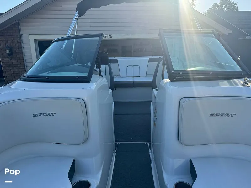 Slide: The Image of Sea Ray 205 Sport 2014 - 14772584